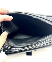 LOUIS VUITTON SHOULDER BAG AR2200